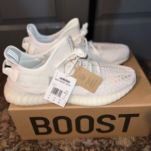 Adidas Yeezy Boost 350 V2 Men’s Size US 16